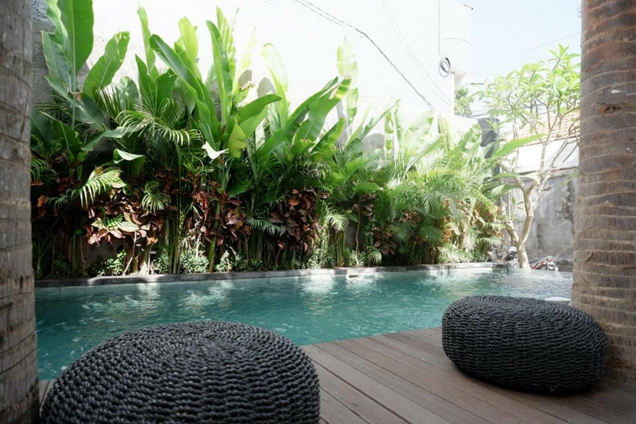 A Pousada Reddoorz @ Jalan Raya Semat Canggu Bali Exterior foto
